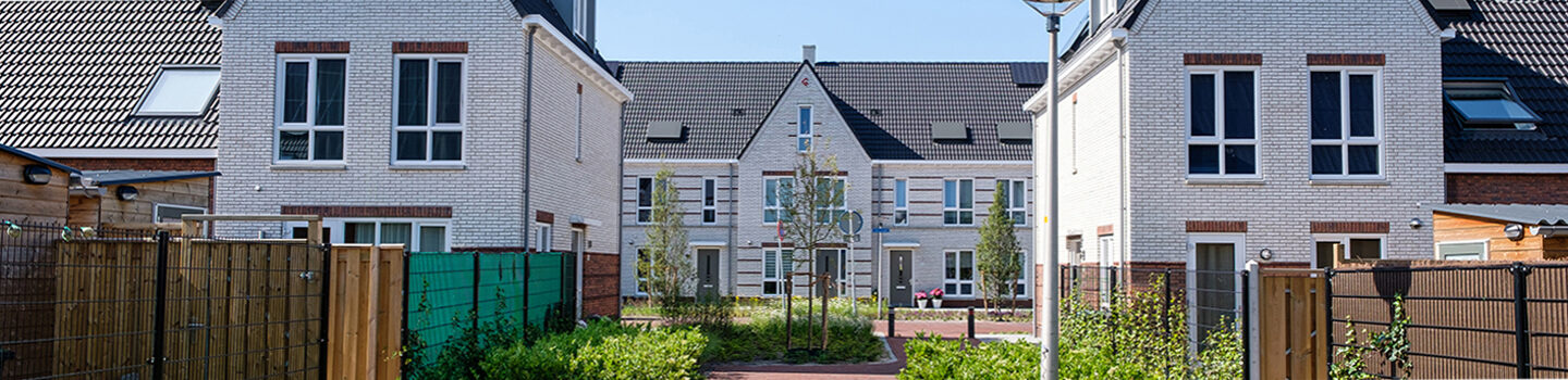 Polytech Getfert Enschede dakgoot Klassiek